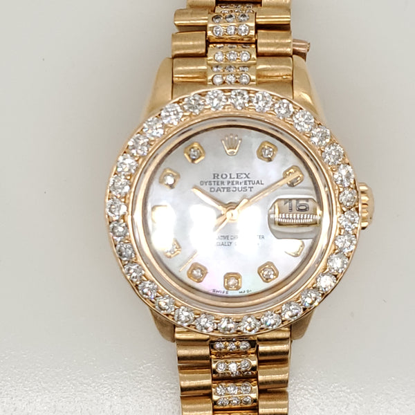 Pre-owned 1995 18Kt Yellow Gold Rolex Presidential With After Market Diamonds