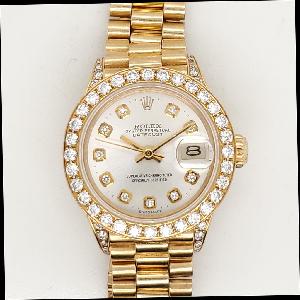 Pre-owned 1974 18Kt Yellow Gold Rolex Presidential With Diamond Bezel and Dial