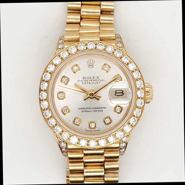 Pre-owned 1974 18Kt Yellow Gold Rolex Presidential With Diamond Bezel and Dial