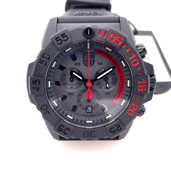Luminox 45mm Navy Seal Chronograph Watch.
