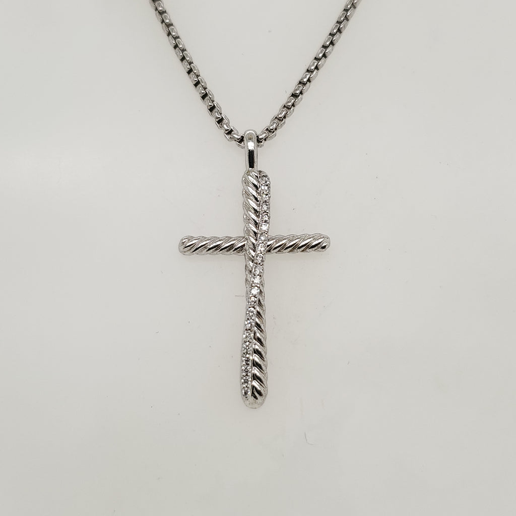 Pre - Owned David Yurman Crossover Sterling Silver And Diamond Cross Necklace