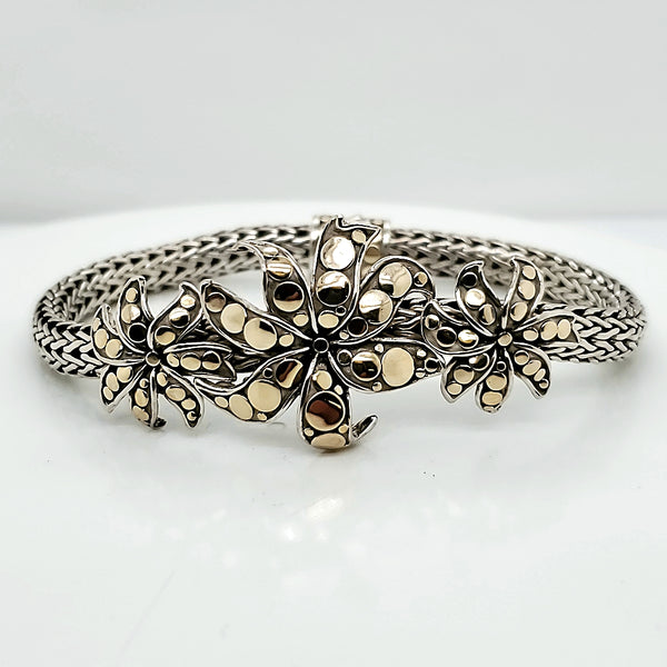 Pre - Owned John Hardy Sterling Silver and 18kt Yellow Gold Flower Bracelet