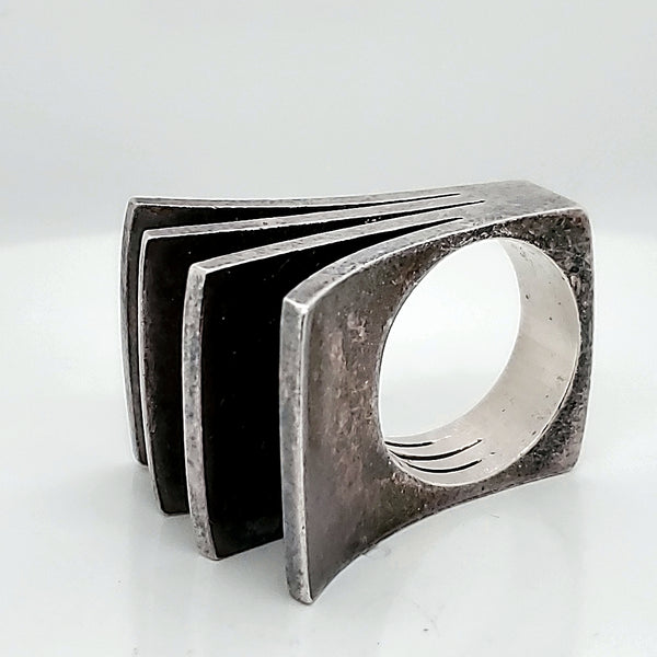 1974 Auran Kultaseppa Turku Flared Modernist Sterling Ring Finland