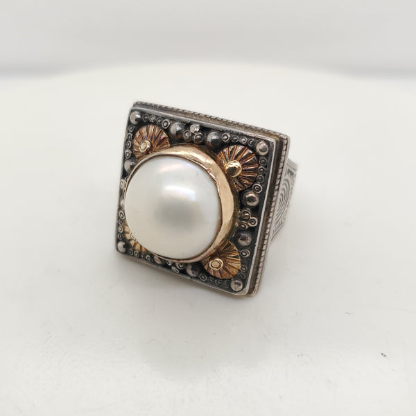 Pre-Owned Konstantino Sterling Silver And 18Kt Yellow Gold Pearl Ring