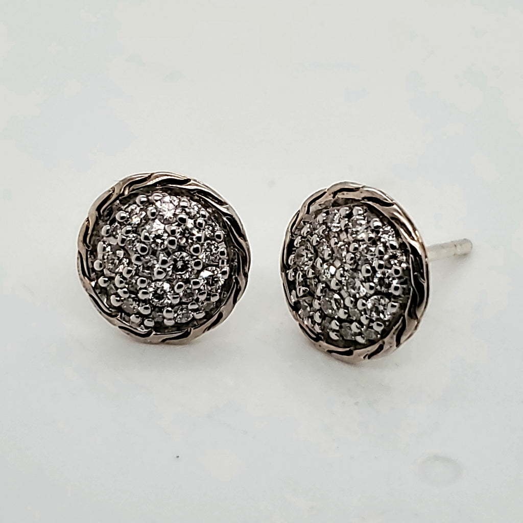 Pre - Owned John Hardy Carved Chain Pave Diamond Stud Earrings