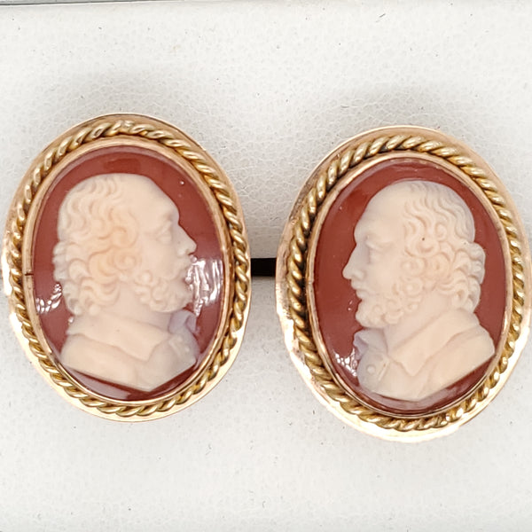 Vintage 18kt Yellow Gold Carved Cameo Cuff Links